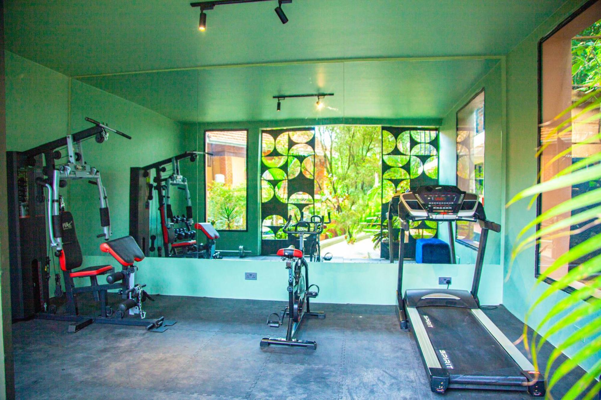 Explorers Hub Kampala Eksteriør billede